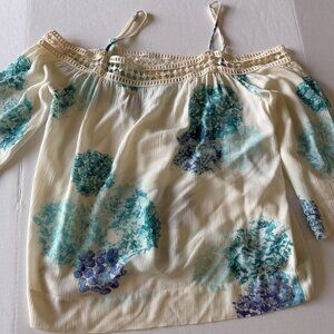 Lovestitch cream blue floral blouse, cold shoulder, crochet lace neckline, Small